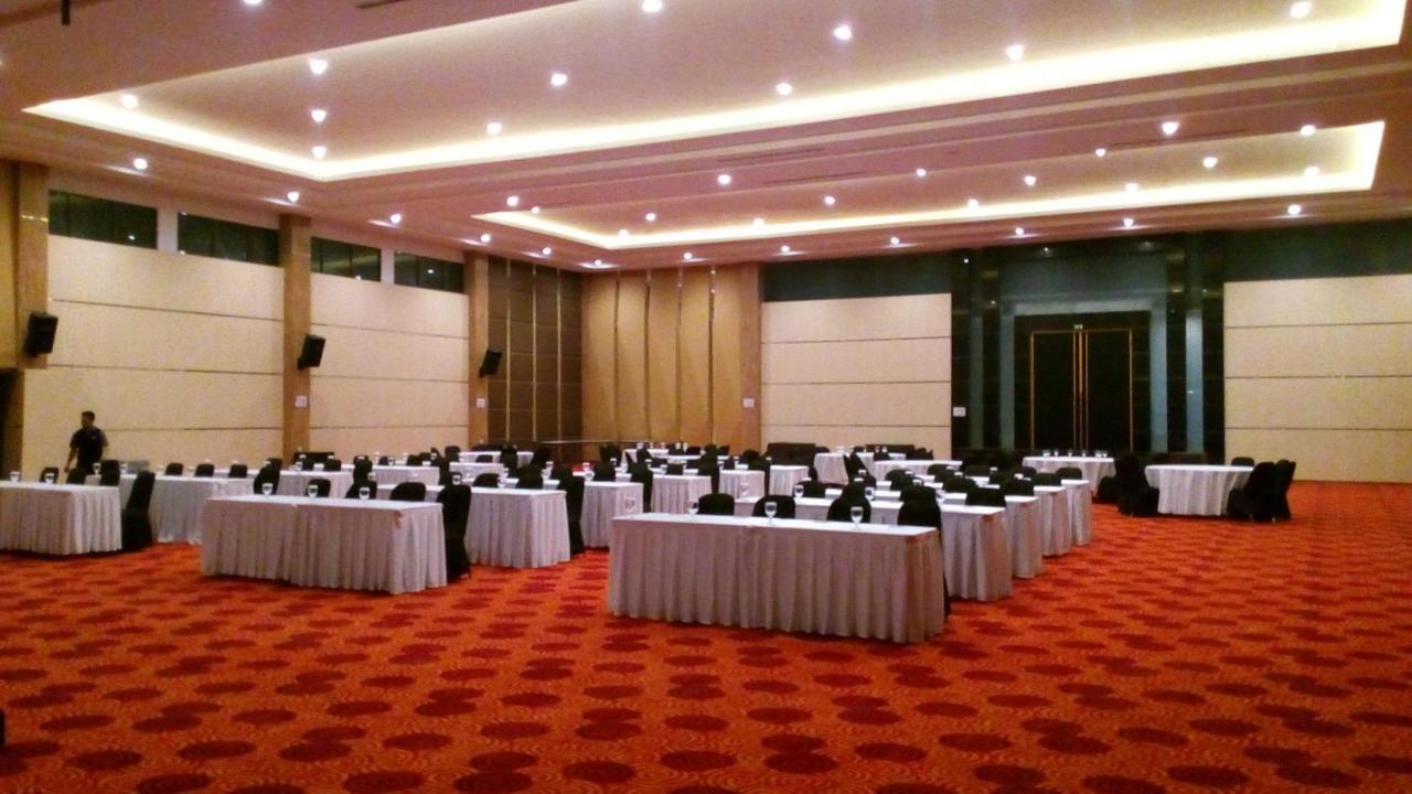 Novena Hotel Bandung Lembang Eksteriør bilde